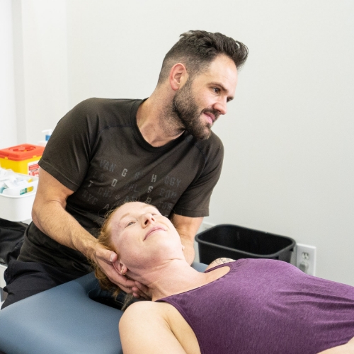 headaches-and-migraine-relief-move-to-move-physiotherapy-Calgary-AB