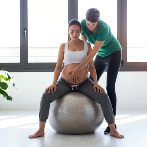 pre-and-post-natal-care-and-infancy-care-move-to-move-physiotherapy-Calgary-AB